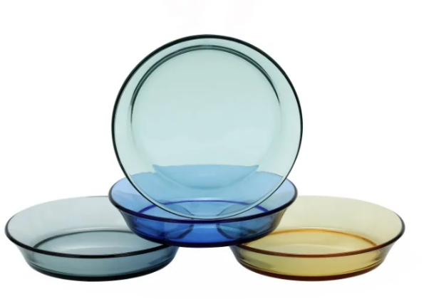 YINTO&#039;s colored glass dinnerware: edible art&#039;s canvas