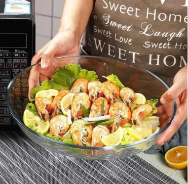 The Versatile Magic of the Oval Glass Baking Plate Without Handle: Elevating Your Baking Game